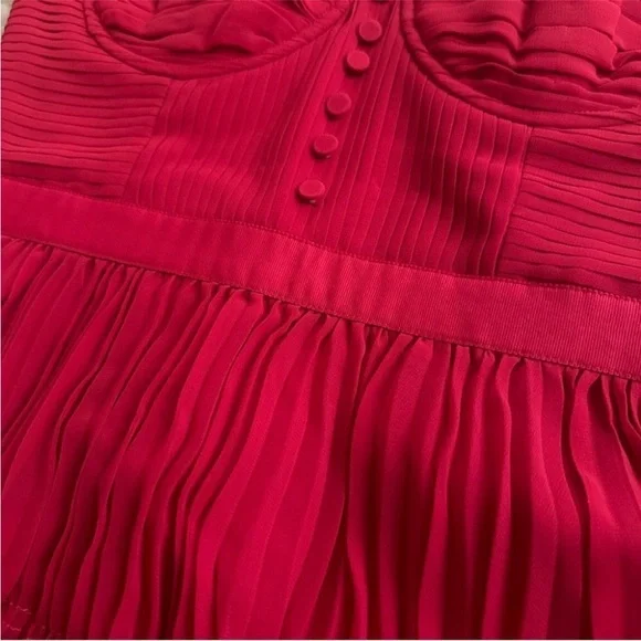 NWT Self-Portrait Off Shoulder Chiffon Mini Dress in Redsize UK 8 / US 4